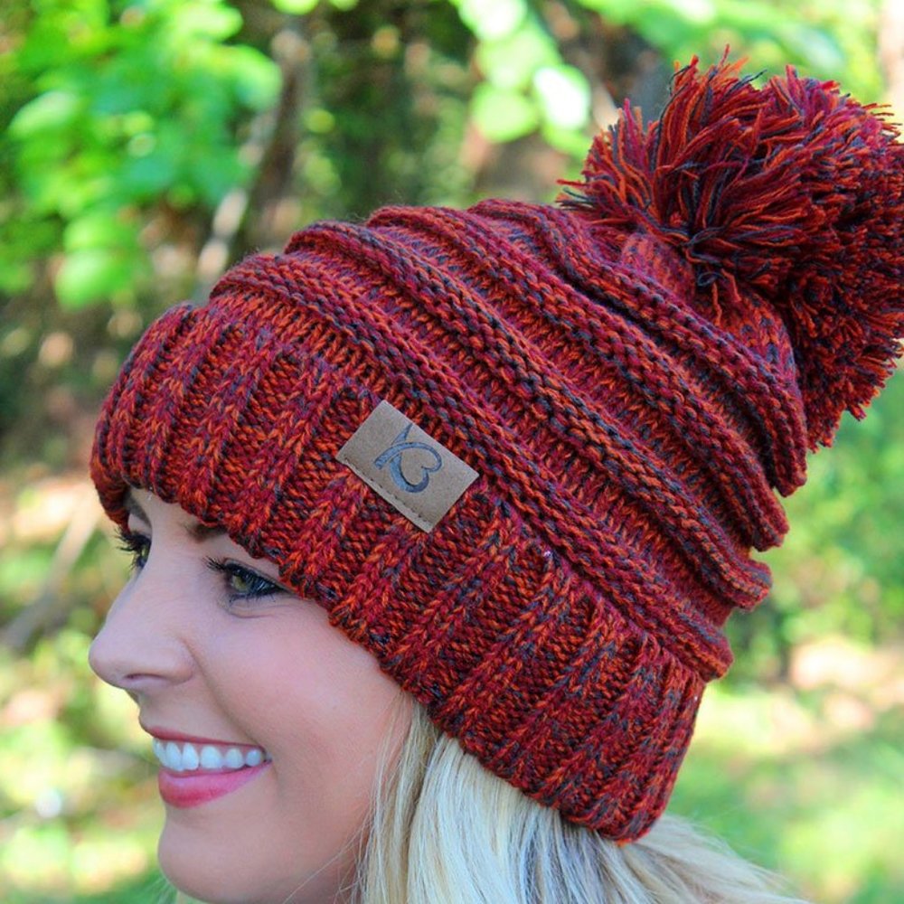 Nwt: snowball Fight Pom Pom Beanie